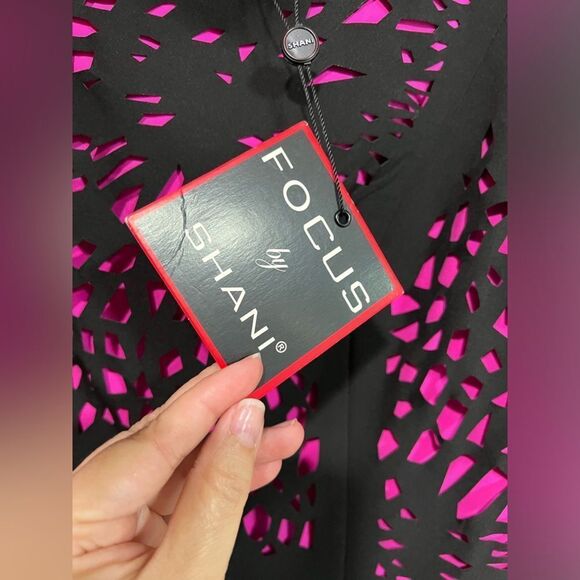 FOCUS by Shani - Laser Cut Dress With Flounce Size 10 - Picture 4 of 10